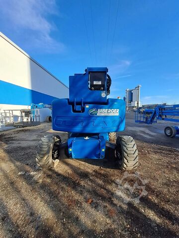 Gelenkteleskoparm Niftylift HR 28 Hybrid 4x4