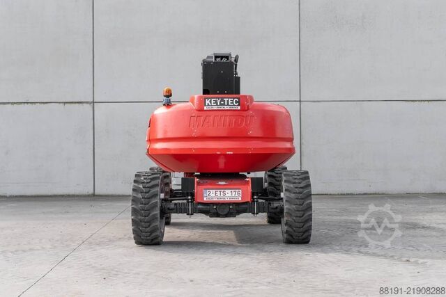 Ledad teleskopisk arbetsplattform Manitou 200 ATJ