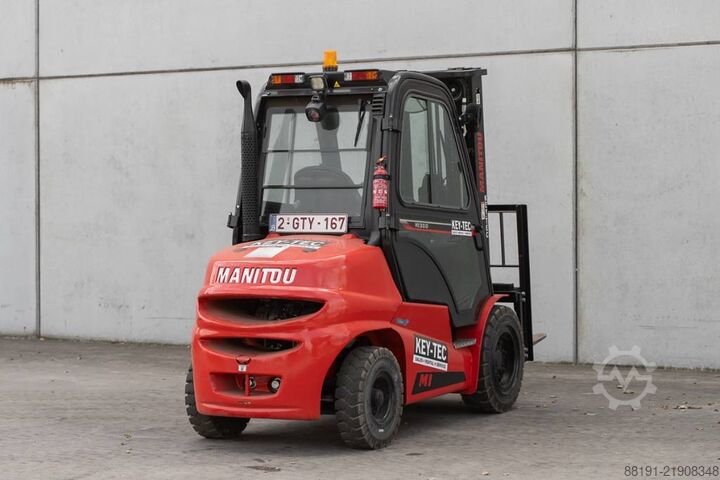 περονοφόρο ανυψωτικό Manitou MI 30 D