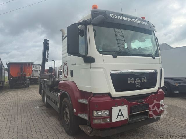 Kippers vrachtauto MAN TGS 28.400 HIAB MULTILIFT SLT
