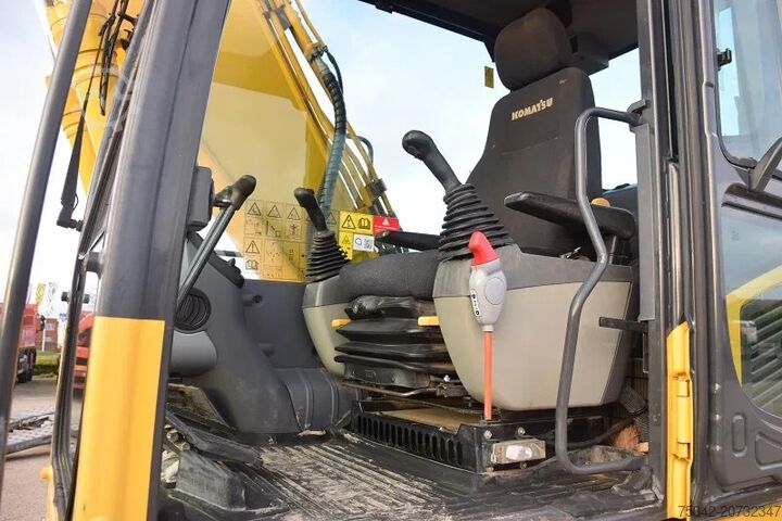 Crawler excavator Komatsu Komatsu PC160 LC8