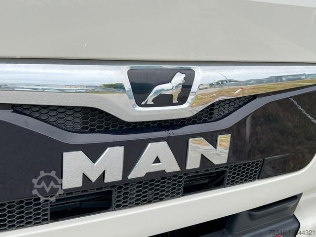 Dobozos teherautó MAN TGM 15.290LL/ 7,25m Möbelkoffer 2,75hoch/ 94 tkm