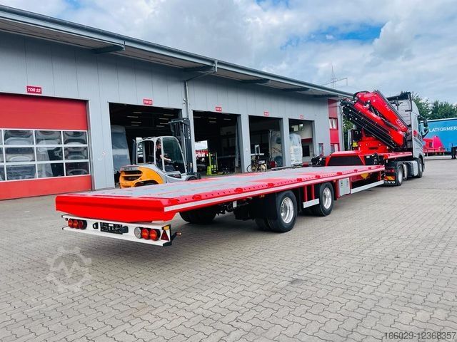 Arbejdsplatform sættevogn Wiese Stufensattel Tieflader mit Kran Fassi F545