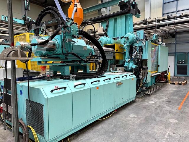 Máquina de moldagem por injeção Engel DUO 5550/650 pico