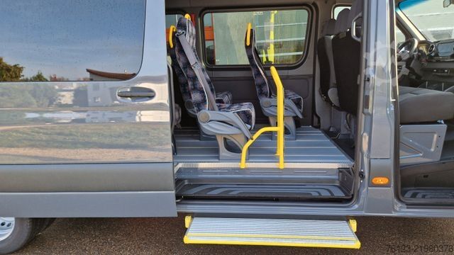Minibüs MERCEDES-BENZ 10 Sprinter Lord Light 22 Sitzer Vorlauffahrzeug