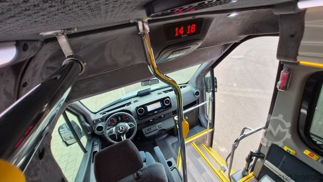 Miniautocarro MERCEDES-BENZ Sprinter 517 Heckniederflur Vorlauffahrzeug