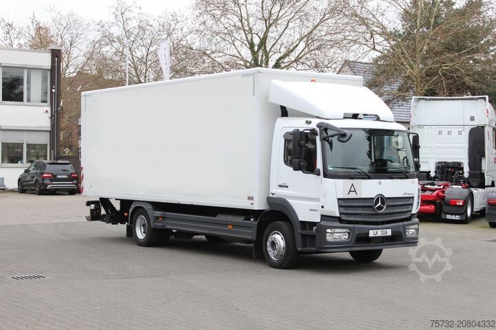 Dobozos teherautó Mercedes-Benz Atego 1221 E6  Koffer   Klima  LDW  Schalter  LBW