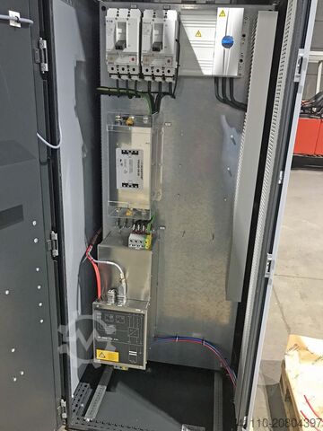 Középfrekvenciás hegesztőberendezés BIHLER B 5000