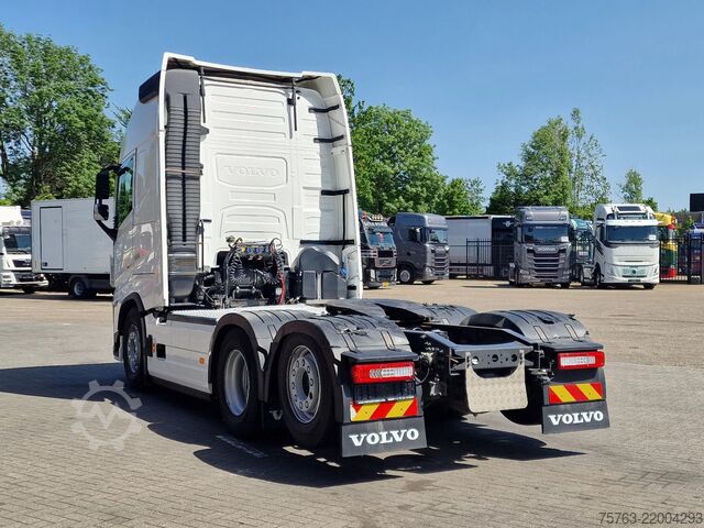 Padrão-SZM Volvo FH 13.500 Globetrotter XL 6x2 - Retarder - Full...