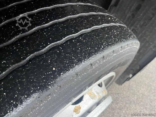 Ladbil med presenning MAN TGM 18.320 4x2 BL