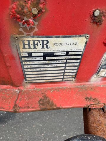 Μεταφορά εμπορευματοκιβωτίων HFR 3 ass cont. chassis