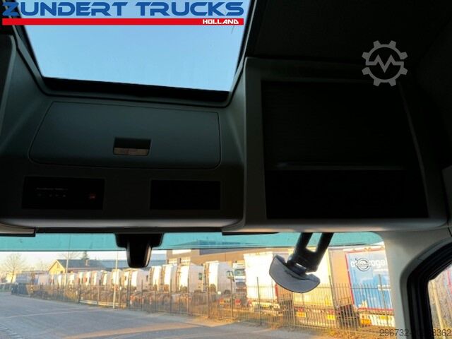 Standard-SZM Volvo FH 460 GLOBETROTTER , 2 TANKS