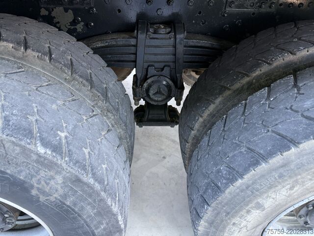 Damperli kamyon Mercedes-Benz Actros 4148K V8 Kipper 8x4 Euro3 40Ton