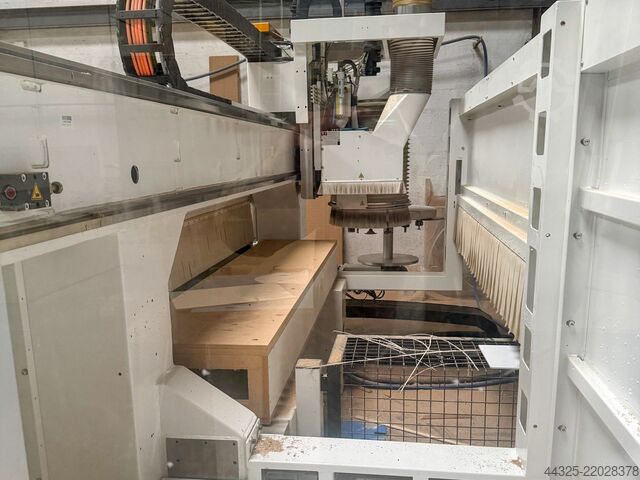 Machining centar sa 5 osovina HOMAG CENTATEQ N-600