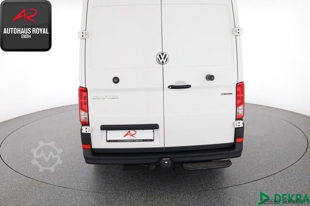 Furgoneta Volkswagen Crafter 2.0 TDI 4M L2H2 KASTEN SCHWINGSITZ,ACC