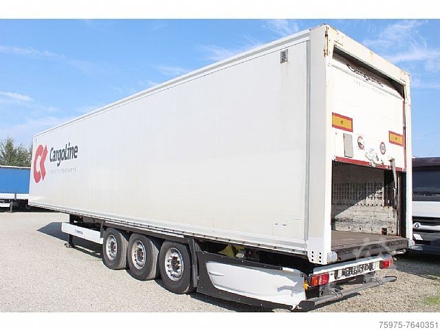 Skr. chlad./iz./pro cerst. výr. Krone semirimorchio isotermico doppio piano usato