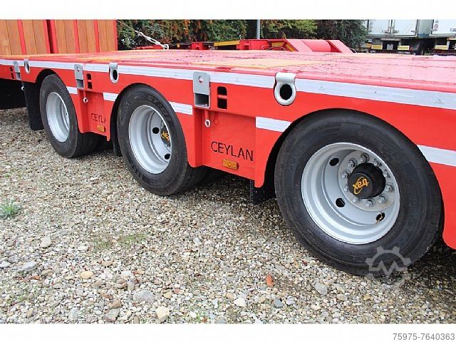 Mașini de construcții cu încărcător jos  carrellone collo doca rampe doppie nuovo ceylan