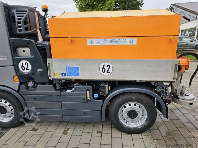 Uitrusting voor winteronderhoud MULTICAR M29 C