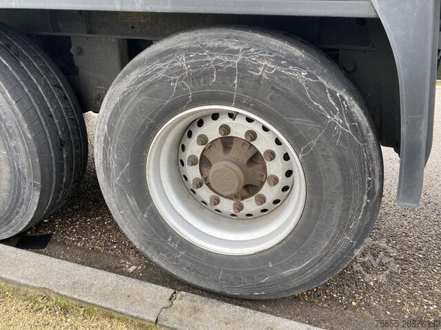 Transport chłodniczy/mrożony Krone N/A Fridge / Carrier Vector / BPW Axles / Loadi...