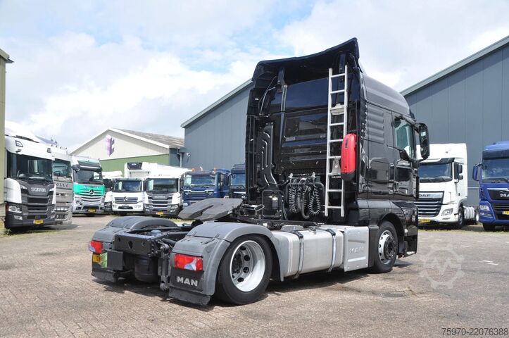 Volume SCM MAN TGX 18.430 XLX 4X2 2020 MEGA + LIFTING 5TH WHEEL