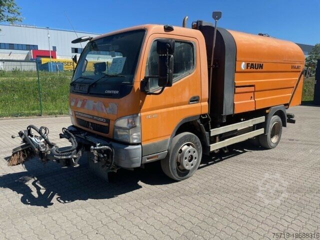 Speciale doeleinden vrachtwagen Mitsubishi FE 85 Faun Viajet