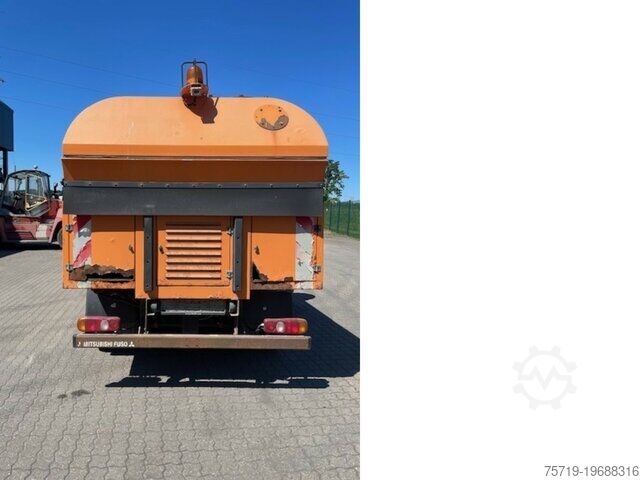 Speciale doeleinden vrachtwagen Mitsubishi FE 85 Faun Viajet