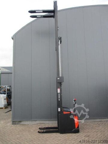 Hoogheffende palletwagen TOYOTA SWE160