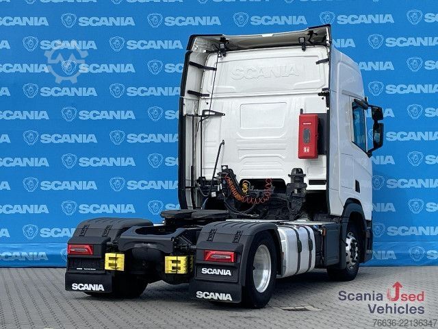 Tractor estándar Scania R 460 A4x2NA DIFF-L RETARDER PARK AIRCO