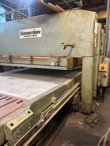 Krydsfinerpresse Sennerskov 3650 x 2150 mm
