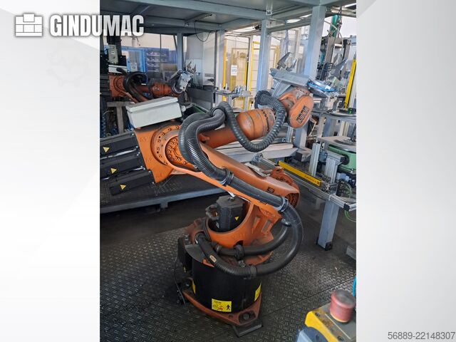 KUKA KR 16-2 con KRC 4 KUKA KR 16-2 with KRC 4