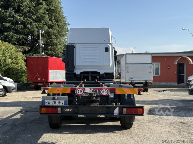 Roll-off tipper truck Iveco stralis 480