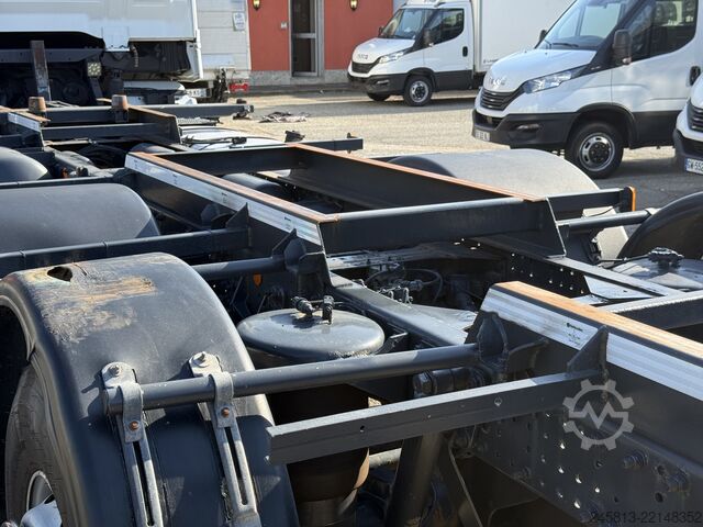 Roll-off tipper truck Iveco stralis 480