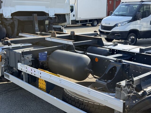 Roll-off tipper truck Iveco stralis 480