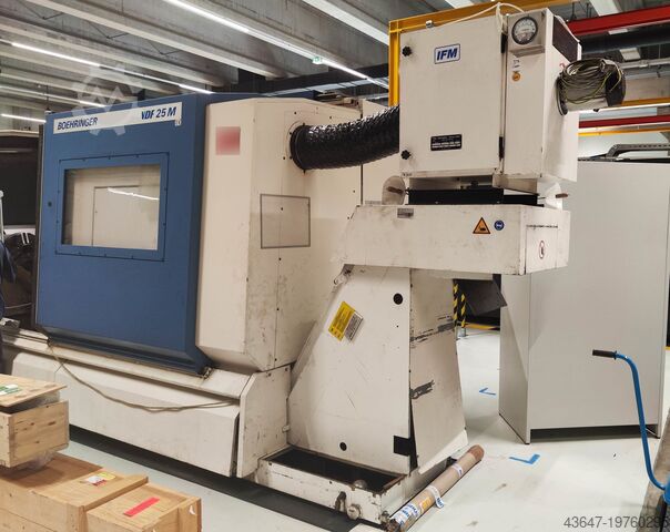 Boehringer VDF 25m-4, CNC eszterga VDF Boehringer 25m-4