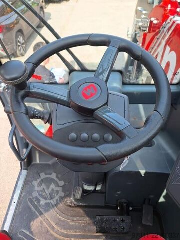 Telescopische lader Magni RTH 5.21