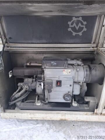 Scherenhebebühne Holland Lift T-210DL25 4WD/P/N