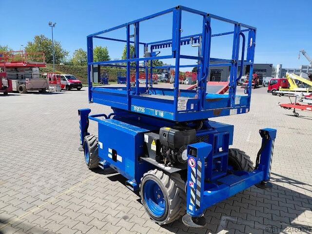 Ollós emelő SkyJack SJ6832 RTE