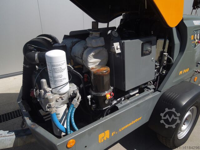 Blok betonowy - zakład produkcyjny Putzmeister M760