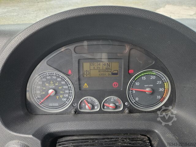 Camión frigorífico Iveco EUROCARGO ML 120E25/P - EEV