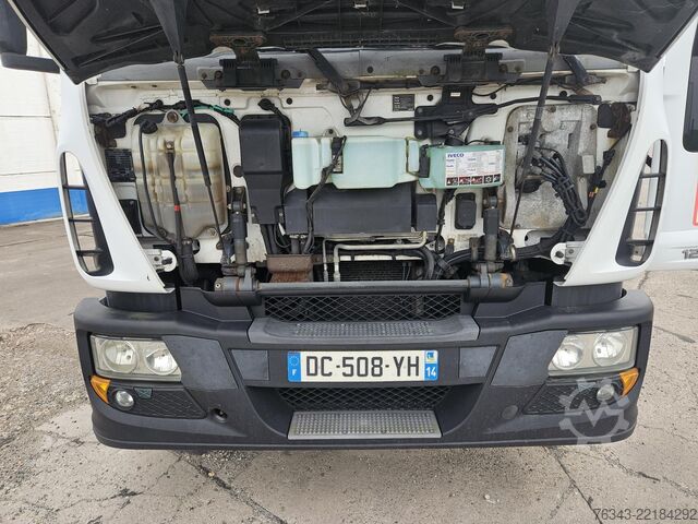 Camión frigorífico Iveco EUROCARGO ML 120E25/P - EEV