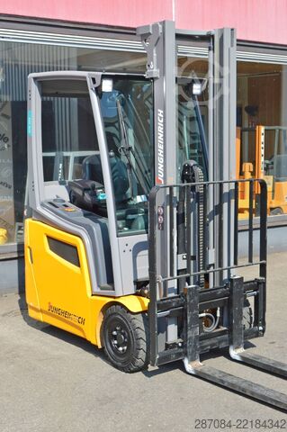 Carretilla elevadora Jungheinrich EFG 215
