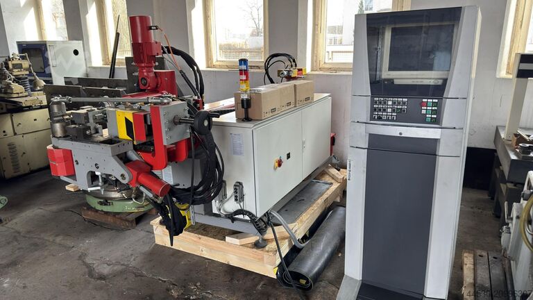 Mașină de îndoit țevi cu mandrină TRANSFLUID DB 630-3A-CNC