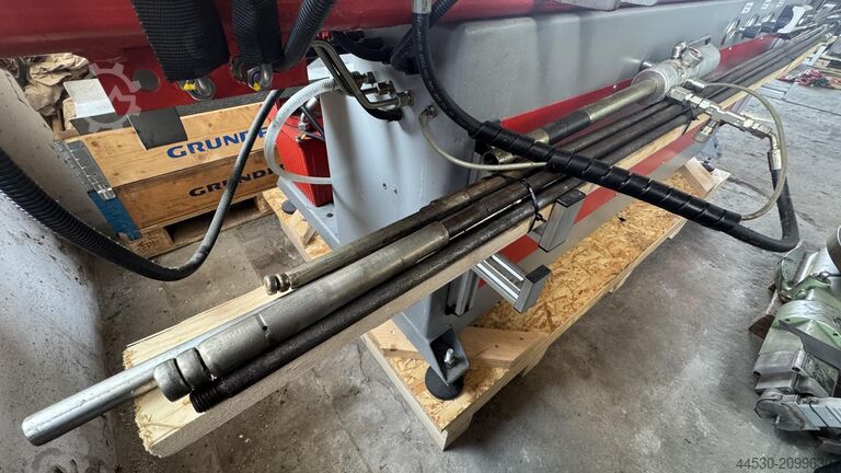 Mașină de îndoit țevi cu mandrină TRANSFLUID DB 630-3A-CNC