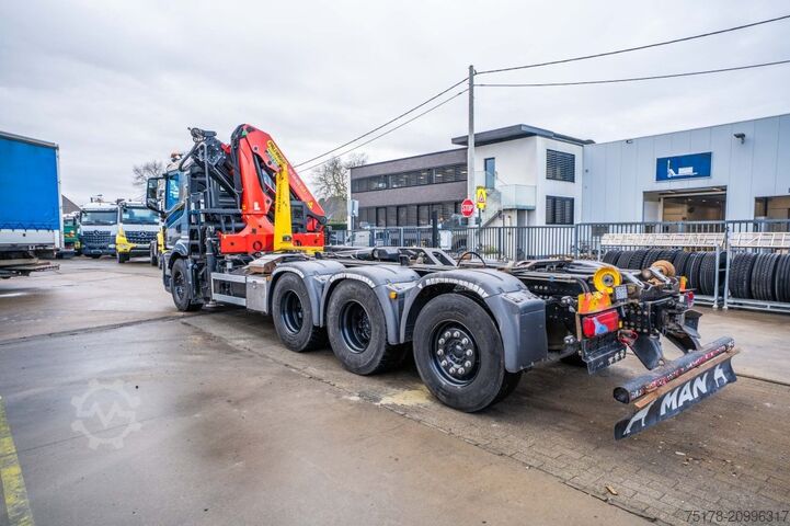 Sistem de braț cu cârlige MAN TGS 32.470 BL + PK 24001/5xhydr.