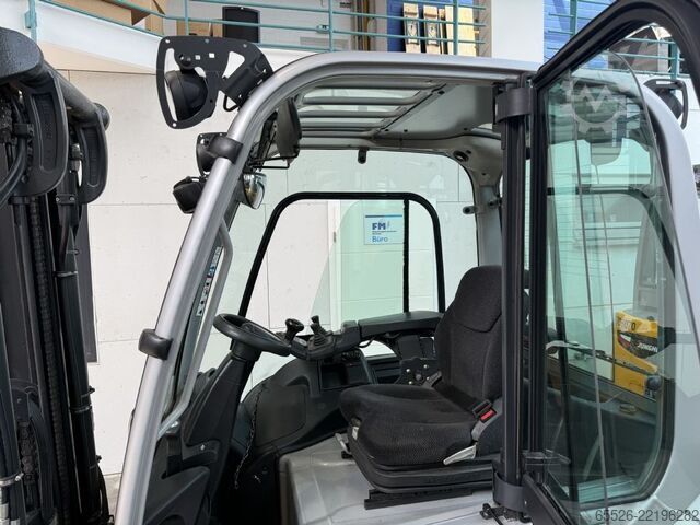 Elektrische vorkheftruck met 4 wielen Still RX 60-35 / ZVG+SS / 4601 Std.