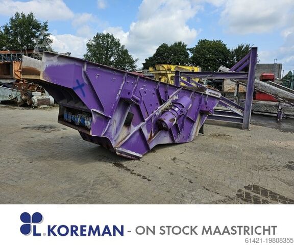 Przesiewacz Integra z przenośnikami