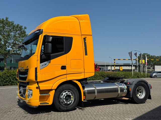 Standaard-SZM Iveco Stralis AS440S46 2x LNG tank 598 Liter Retarder