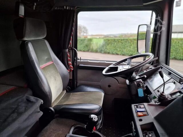 Standaard-SZM Volvo F 16 500 Globetrotter 4x2 - Fully renovated - V...