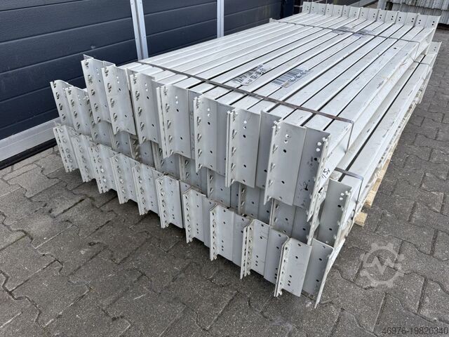 High-bay warehouse Dexion (Hovik) P 90 lichte Weite: 1.800 mm | I: 100 x 50 mm