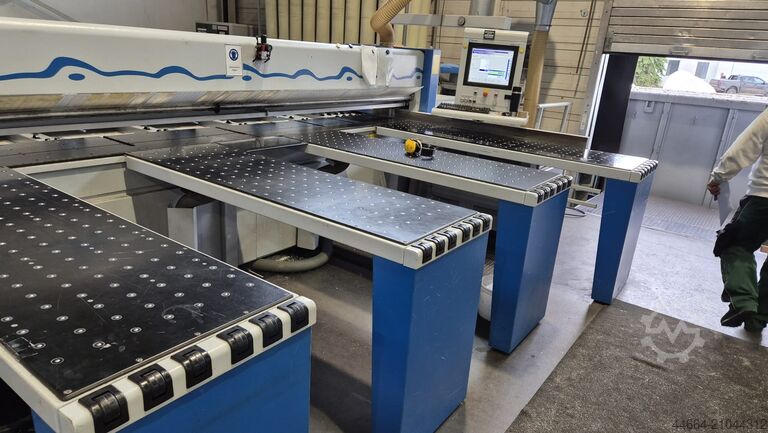 Scie à panneau HOLZMA HPP 250/44/44